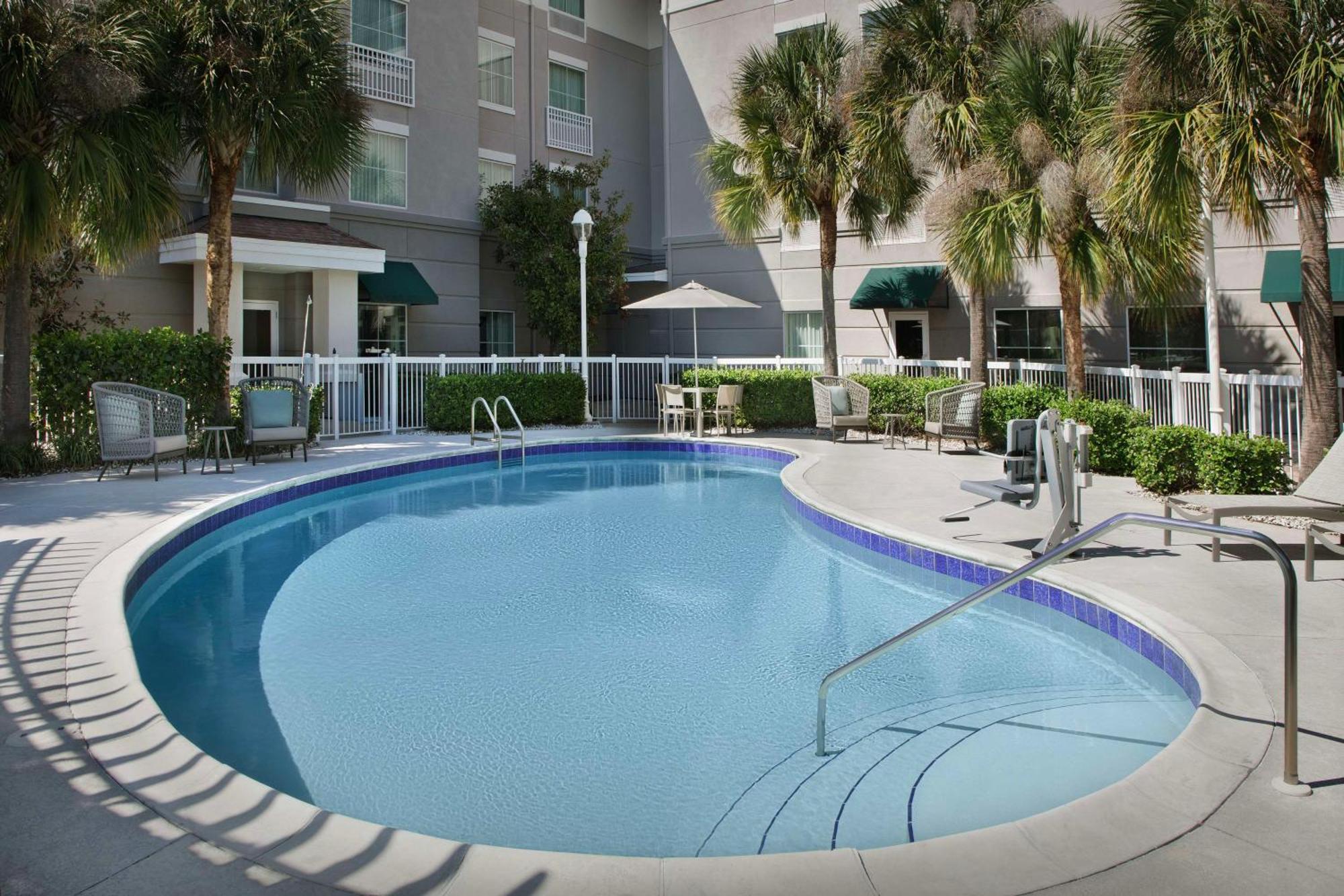Homewood Suites By Hilton Orlando Airport Екстер'єр фото
